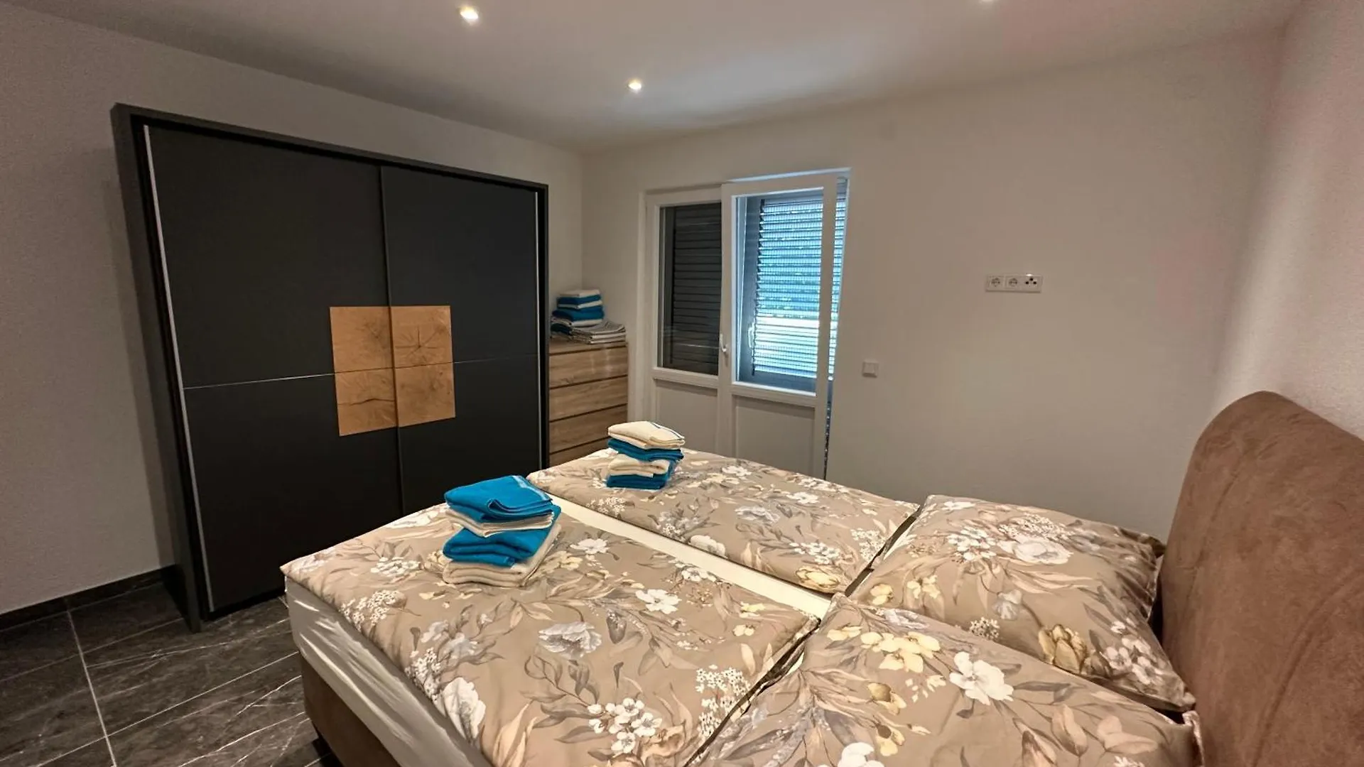 Mm Villa, Strandnahe Villa Mit Pool & Whirlpool In Krusevo