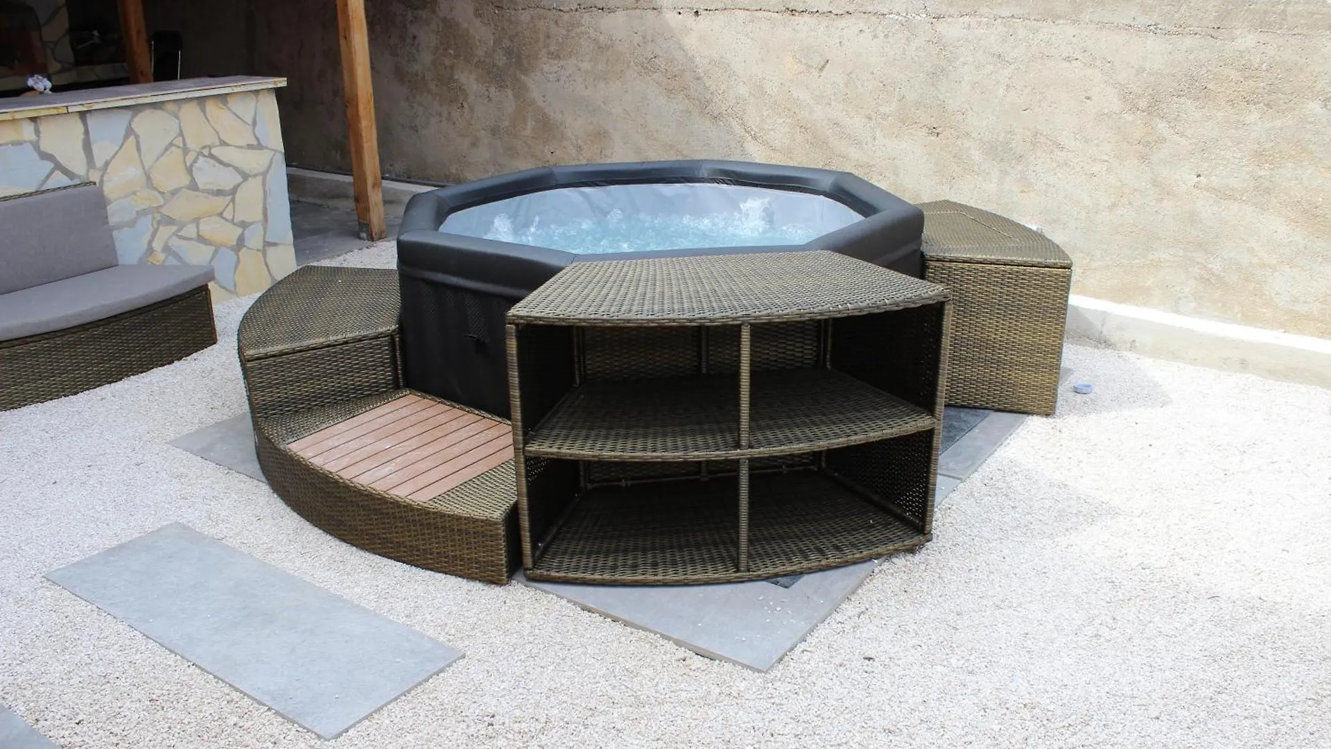 Mm Villa, Strandnahe Villa Mit Pool & Whirlpool In Krusevo Croatia